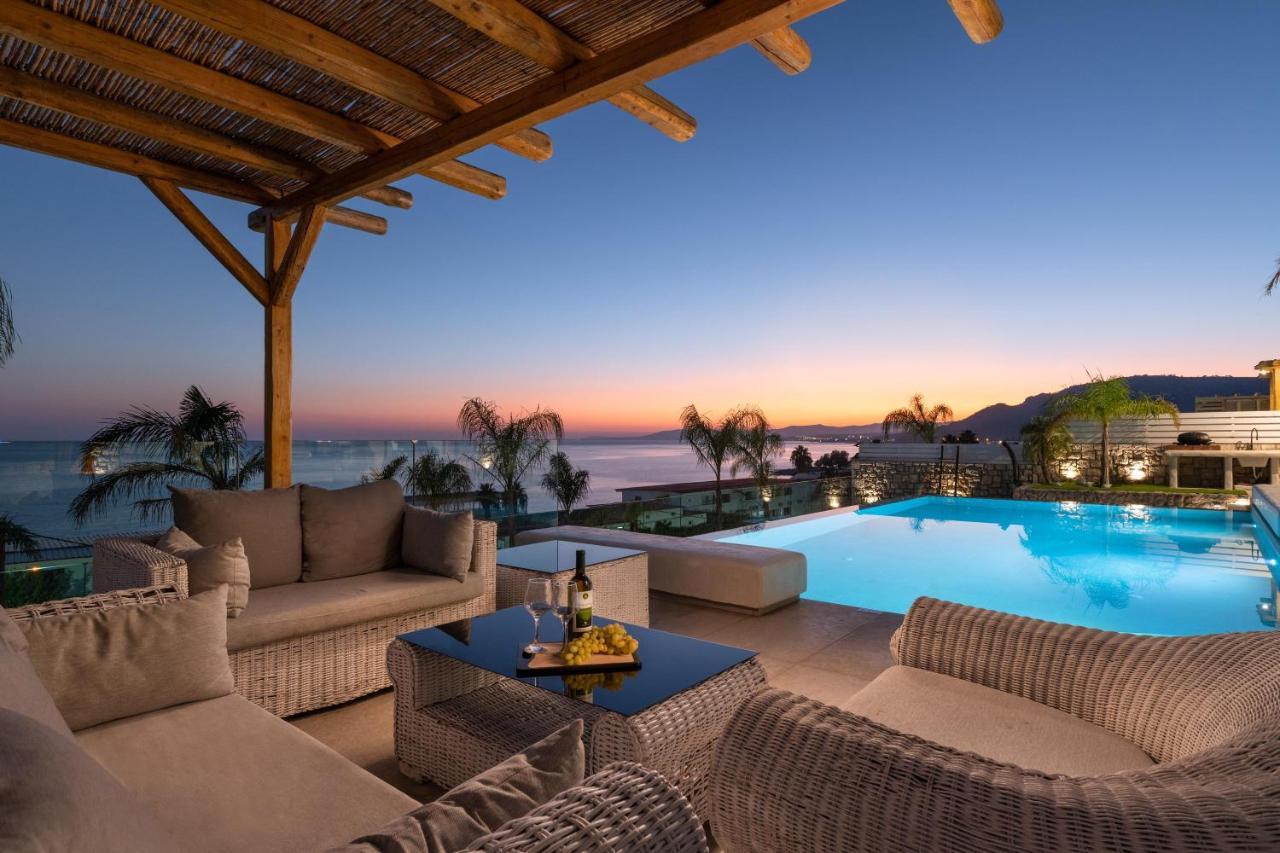 Lido Blue Villa Pefki  외부 사진